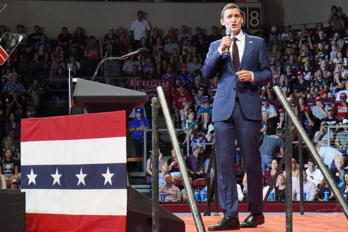 U.S. Senate candidate Blake Masters of Arizona speaks at an America First rally in Prescott Valley, Ariz., on July 22, 2022. (Allan Stein/The Epoch Times)