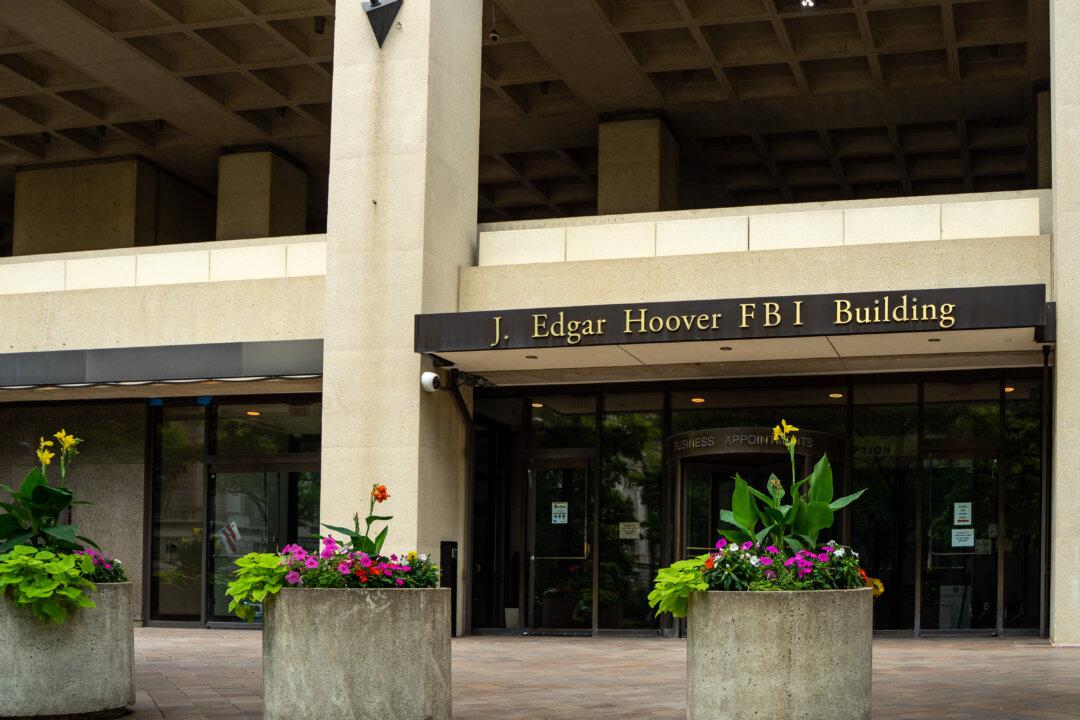 Judge Agrees to FBI Request to Delay Production of Seth Rich Records