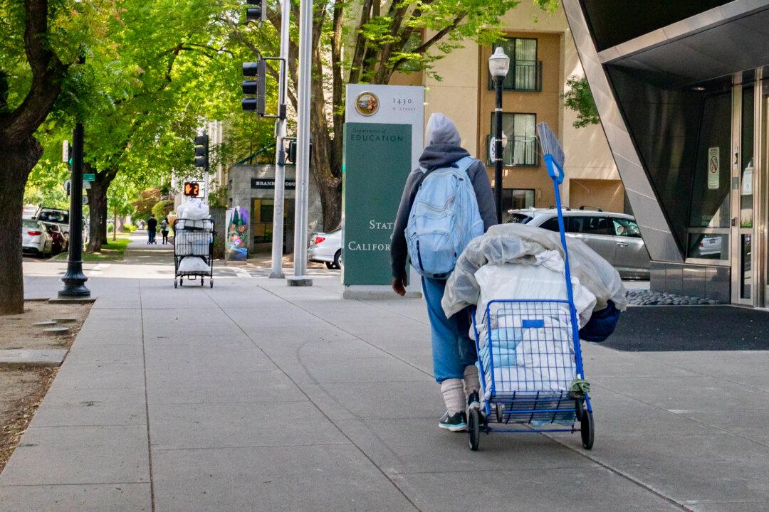 Sacramento Mayor and District Attorney Clash Over Homelessness