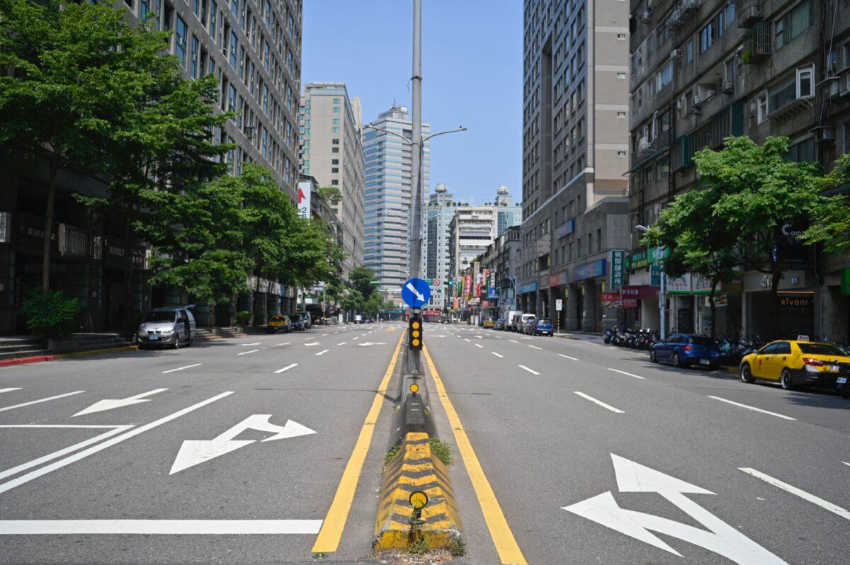 A general view shows the empty Chung-Hsiao East Road during the Wanan Air Raid Drill in Taipei on July 25, 2022. (Sam Yeh/AFP via Getty Images)