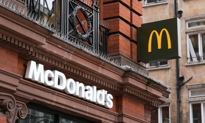 McDonald’s Raises UK Cheeseburger Price for First Time in 14 Years