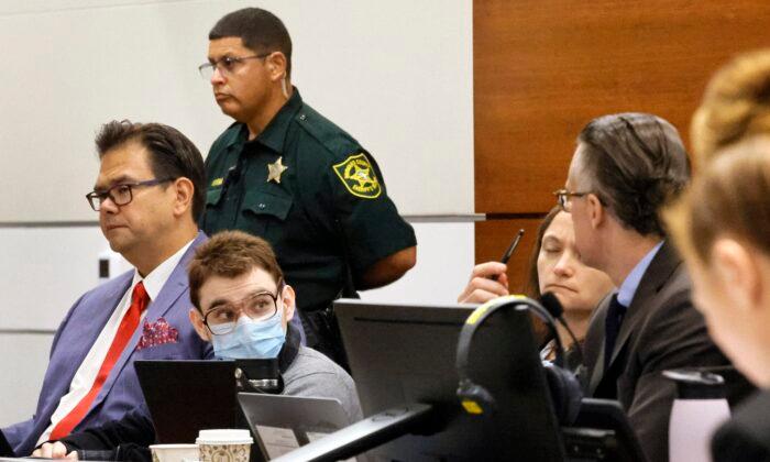 Jurors See Florida School Shooter’s Violent Internet Posts