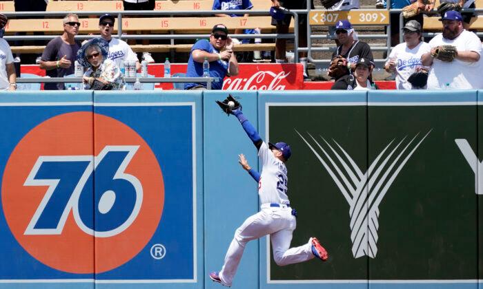 Dodgers Strike Early, Avoid Sweep With 7–1 Win Over Nats