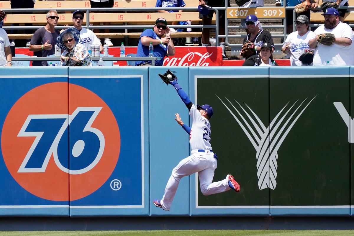 Dodgers Strike Early, Avoid Sweep With 7–1 Win Over Nats