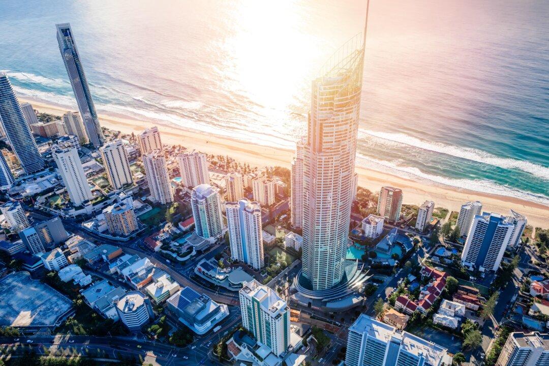Gold Coast Mayor Criticises Dan Andrews for Cancelling Commonwealth Games, Premier Ready to Move On