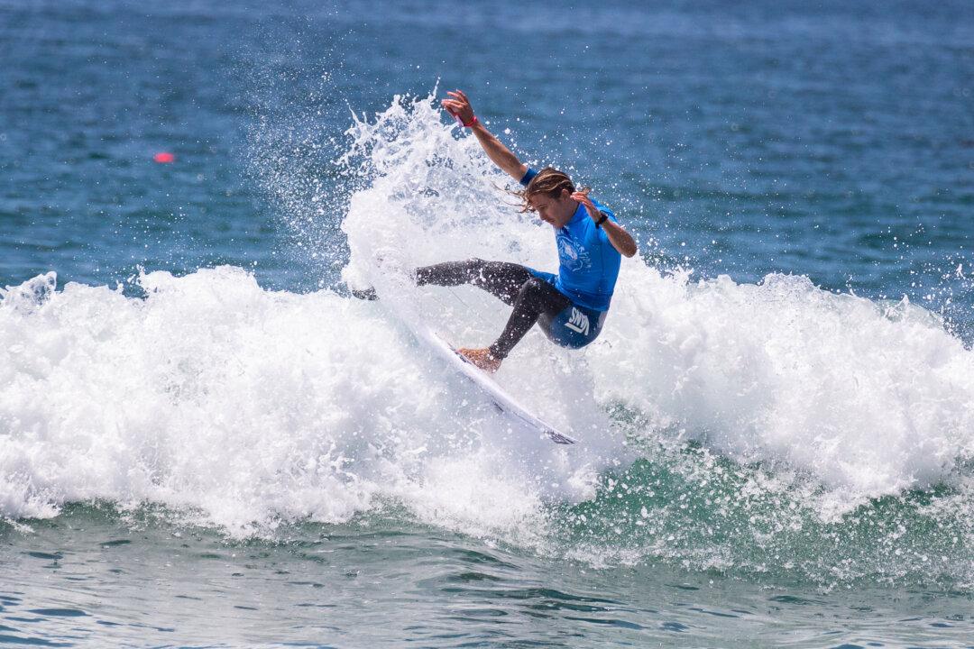 US Open of Surfing 2022 Begins With a Bang