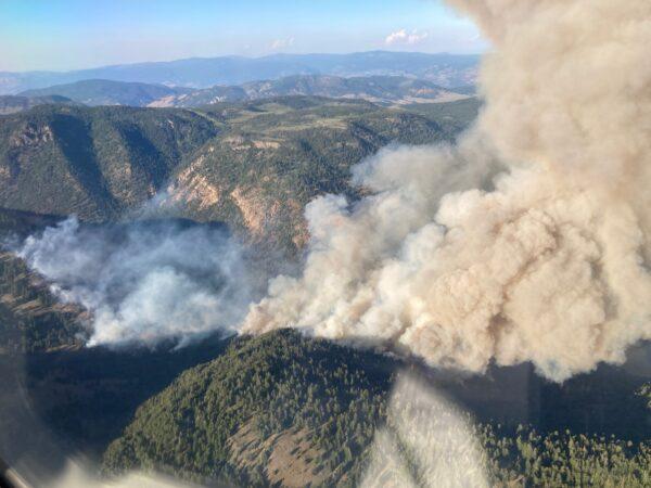 An aerial view of the Keremeos Creek wildfire in British Columbia on July 29, 2022. (The Canadian Press/HO/BC Wildfire Service).