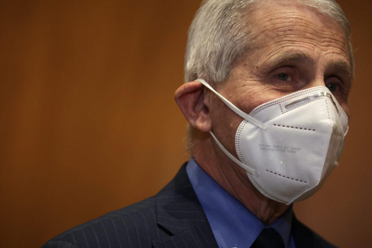 Dr. Anthony Fauci, director of the National Institute of Allergy and Infectious Diseases and chief medical advisor to U.S. President Joe Biden, during a hearing in Washington on May 17, 2022. (Alex Wong/Getty Images)