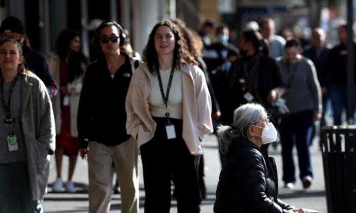 New Zealand Unemployment Rate Unexpectedly Edges Higher to 3.3 Percent