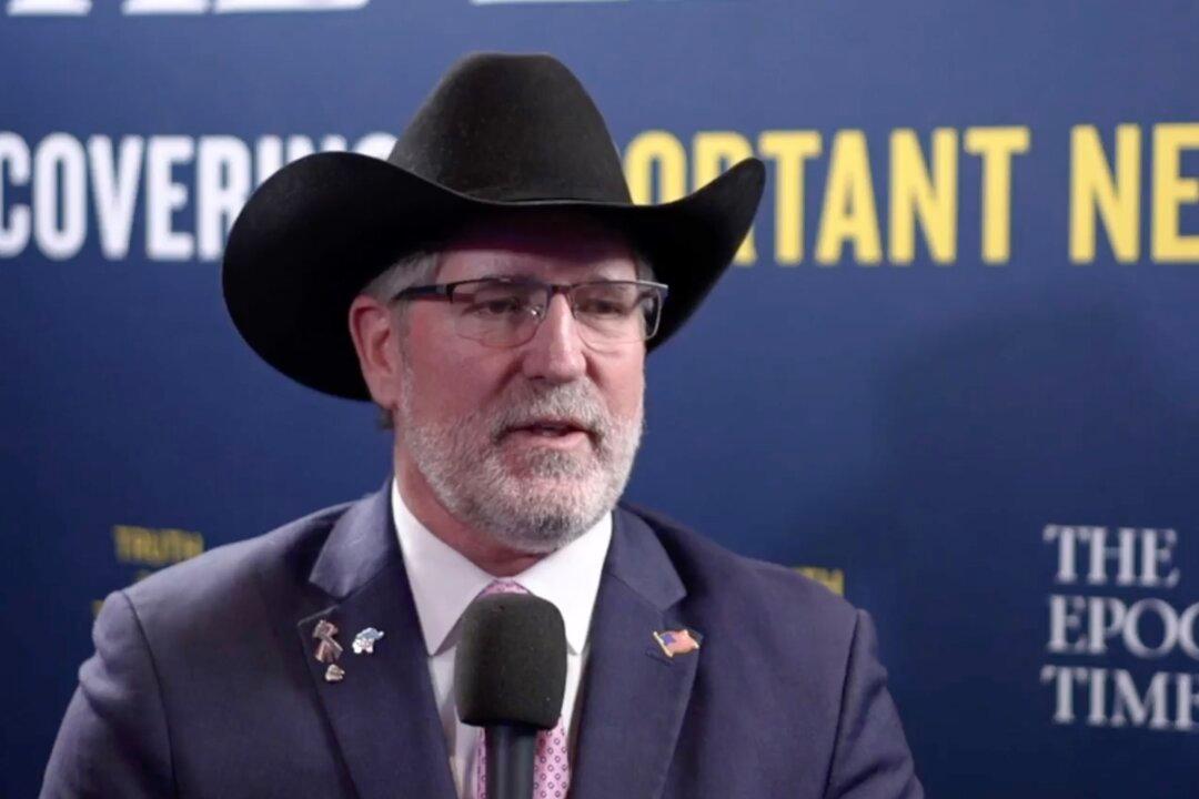 GOP Candidate Alleges Being Blackmailed to Drop Out of Race