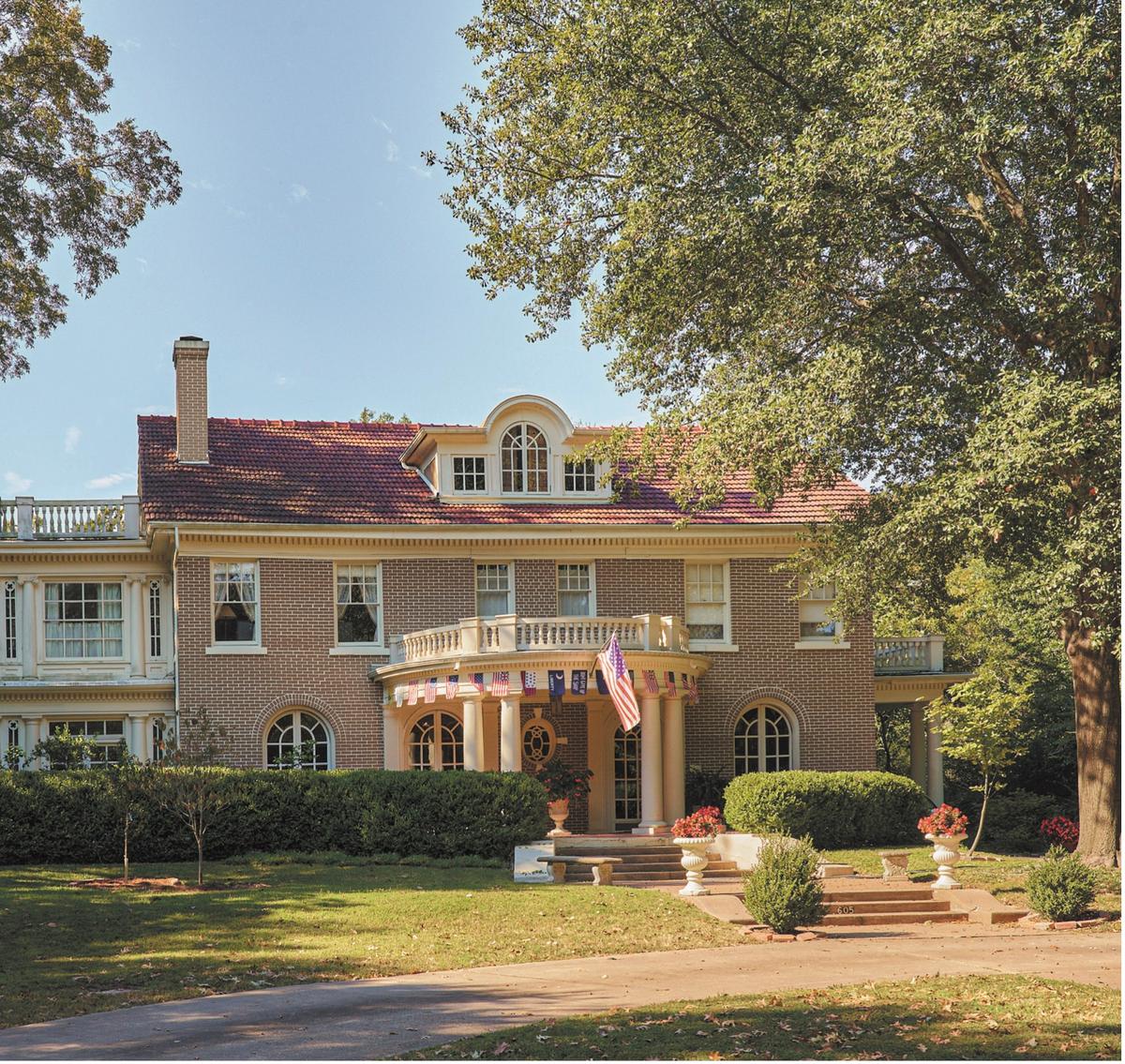 Touring Annandale: Former White House Social Secretary Linda Faulkner Reveals the Artistic Wonders Inside Her Texas Home