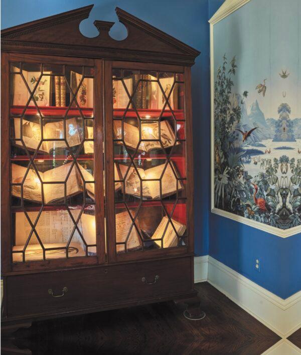 A Georgian-style library cabinet. (Imaginary Lines, Mary Brandt Photography)