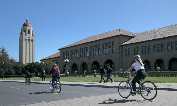 Stanford Agrees to Pay $1.9 Million to Settle Claims It Failed to Disclose Foreign Ties
