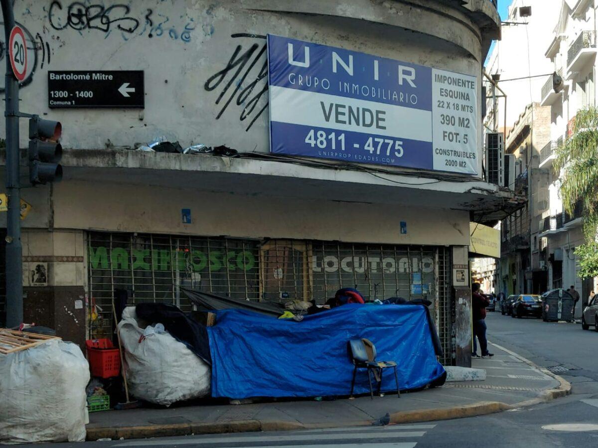 Poverty in Argentina has reached 40 percent, and homeless camps, such as in this photo from Aug. 5, 2022, are a common sight in Buenos Aires. (Autumn Spredemann/The Epoch Times)