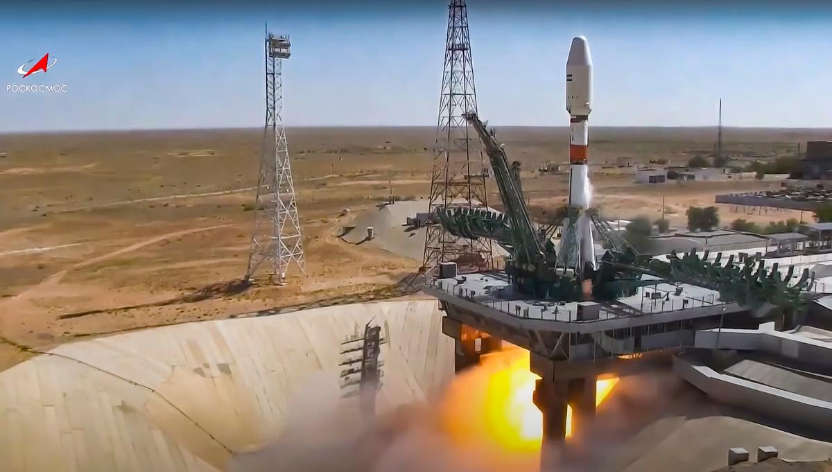 Russia Successfully Launches Iranian Satellite