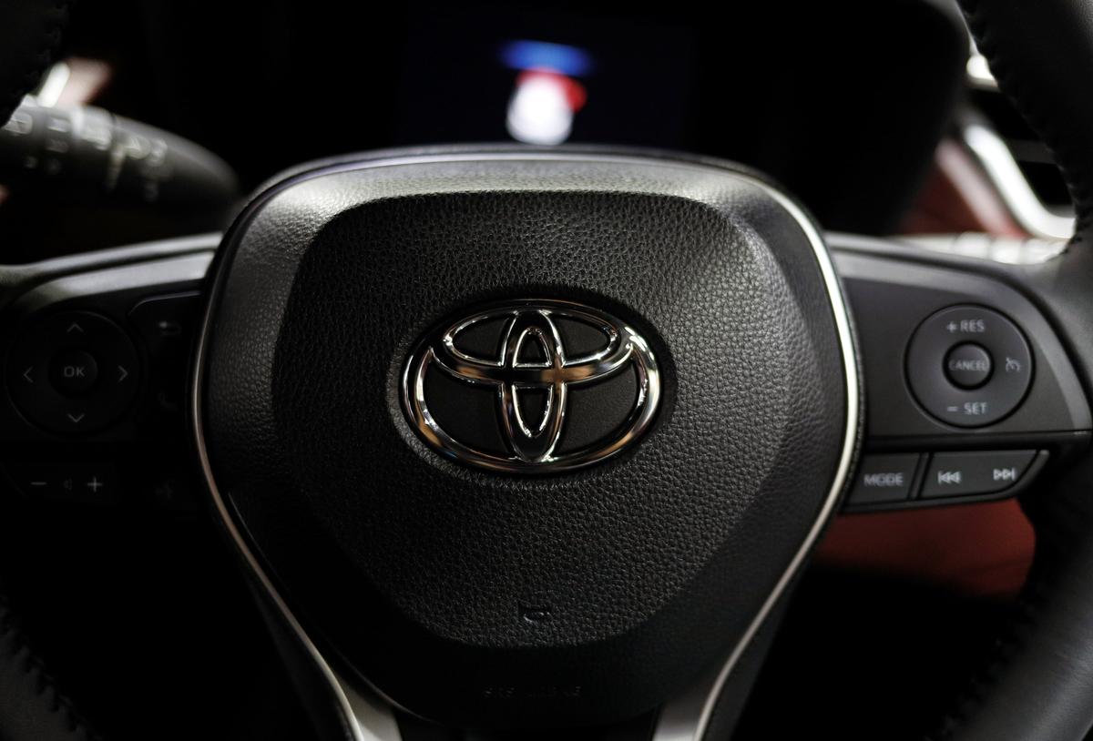Hit by Rising Costs and Supply Snarls, Toyota Profit Tumbles 42 Percent