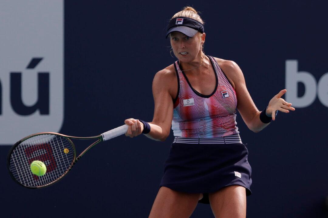 WTA Roundup: Shelby Rogers Upsets Maria Sakkari at San Jose