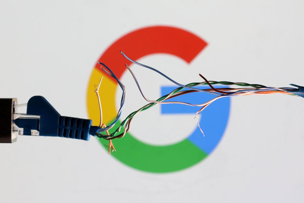 Google Back Up After Brief Outage: Downdetector
