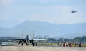 China Sends 22 Warplanes Toward Taiwan in Renewed Military Activity