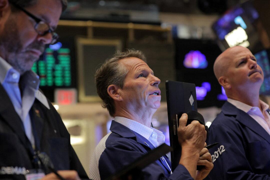Chipmakers Drag Wall Street Lower After Micron’s Warning