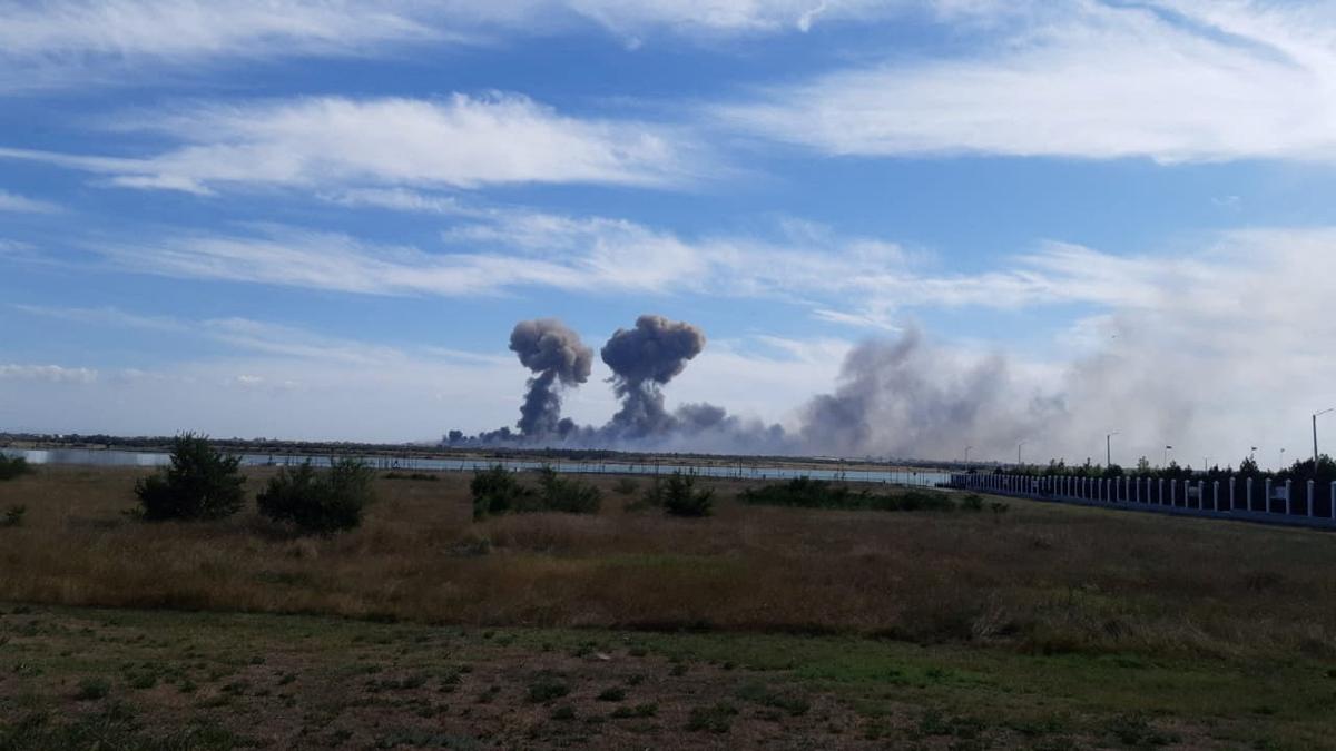 More Russian Airfields Hit Amid Fresh Strikes on Ukrainian Infrastructure