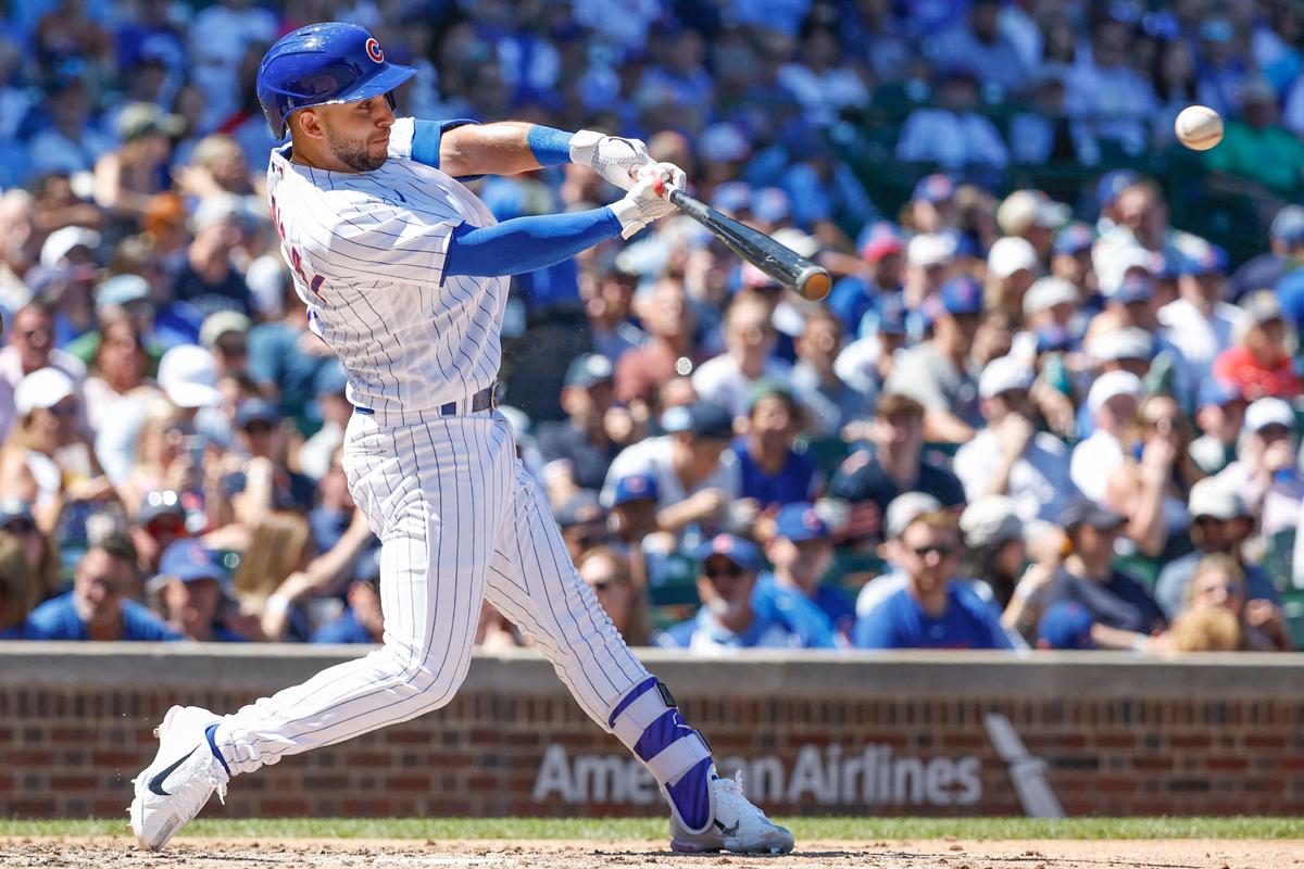 MLB Roundup: Cubs Defeat Reds in Field of Dreams Game