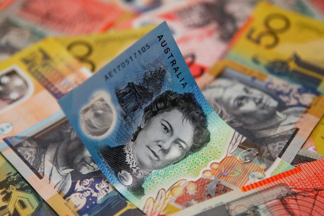 MPs Debate as Australia Set for Minimum Wage Increase on July 1
