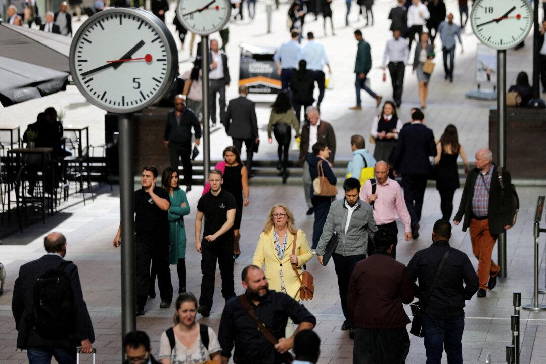Goldman Warns UK Inflation Could Top 20 Percent as Recession Nears