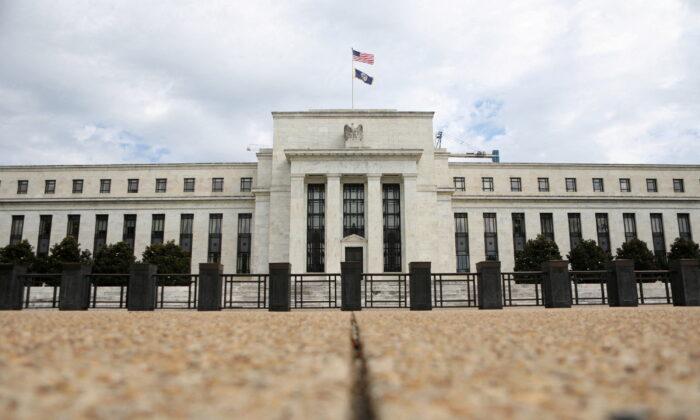 Is the Federal Reserve Going Bankrupt?
