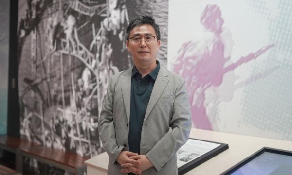 In 2021, Director Kim Deog-Young launched the Liberty International Film Festival under the theme of freedom and human rights. When asked what motivated him to venture into unchartered areas, he answered: “patriotism” on July 6, 2022. (Lee Yu-Jeong / The Epoch Times)