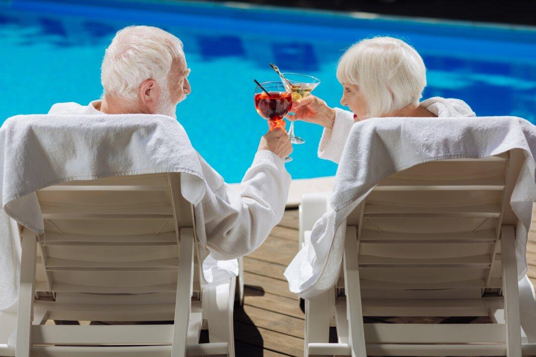 Early Retirement Will Bankrupt Your Dreams, Here’s Why