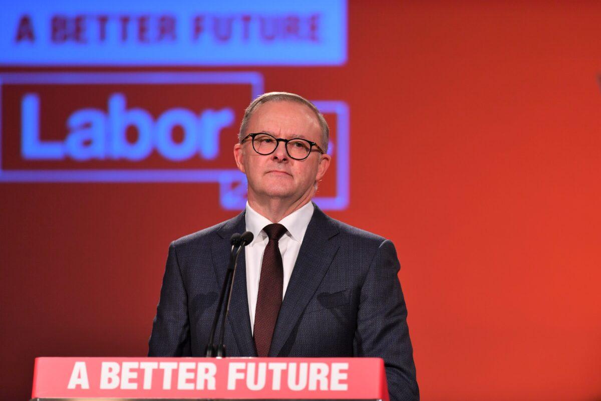 Leader of the Opposition Anthony Albanese delivers a speech to Labor supporters at the Wests Ashfield Leagues Club in Sydney, Australia, on Dec. 5, 2021. (AAP Image/Dean Lewins)