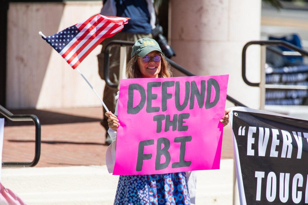 California Trump Supporters Question FBI Raid on Mar-a-Lago