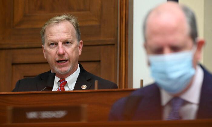 Rep. Kevin Hern (R-Okla.) speaks during a House Small Business Committee hearing in Washington, D.C., on July 17, 2020. (Erin Scott/Pool/Getty Images)