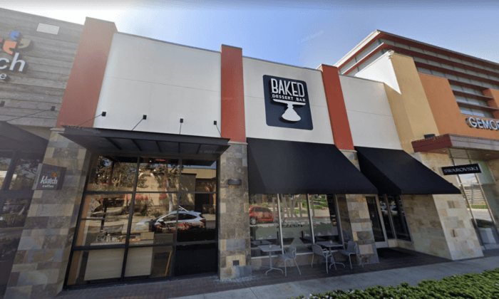 Baked Dessert Bar’s Grand Opening in Orange County Offers Free Cupcakes