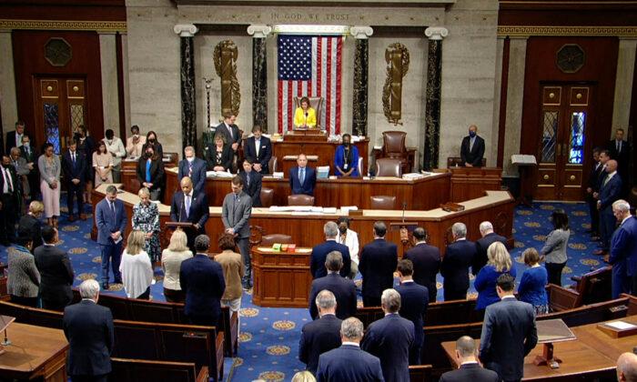 House Holds Moment of Silence for Rep. Jackie Walorski