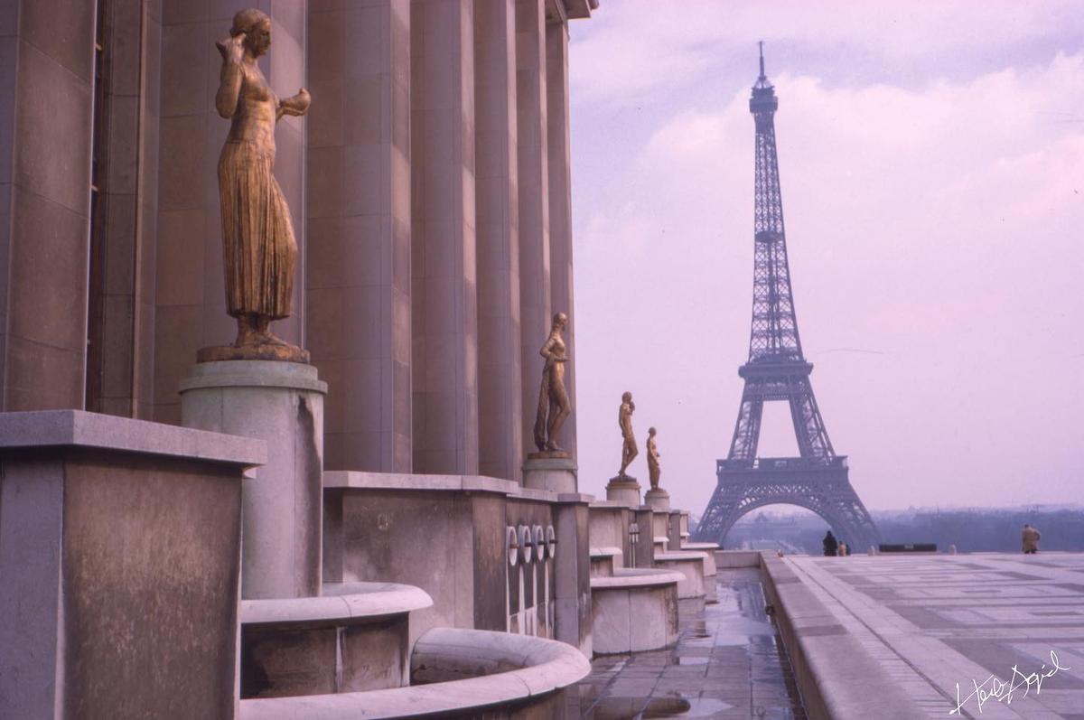 Paris (1960–70s). (Courtesy of <a href="https://www.instagram.com/herbsarchive/">herbsarchive</a>)