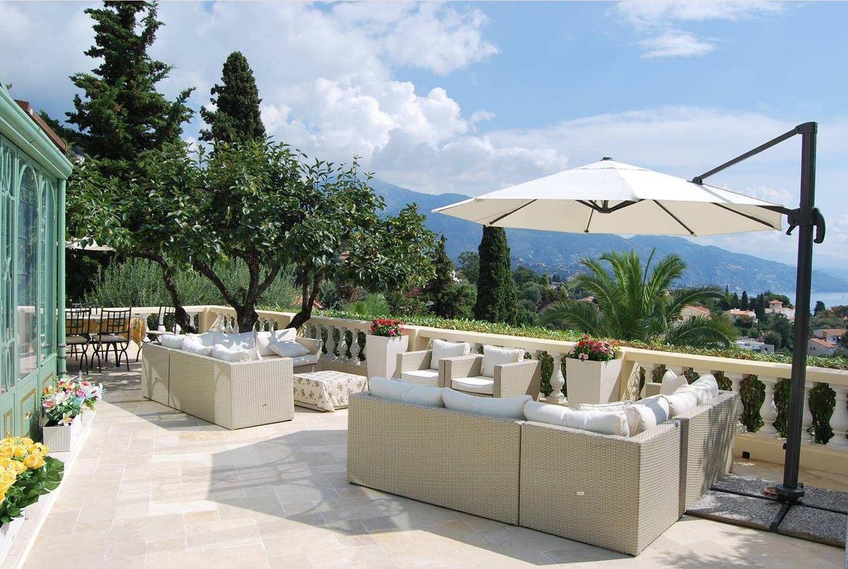 The villa’s terraces and other outdoor spaces offer multiple alfresco dining opportunities as well as ideal settings for more intimate moments. (The villa owners/Carlton International)