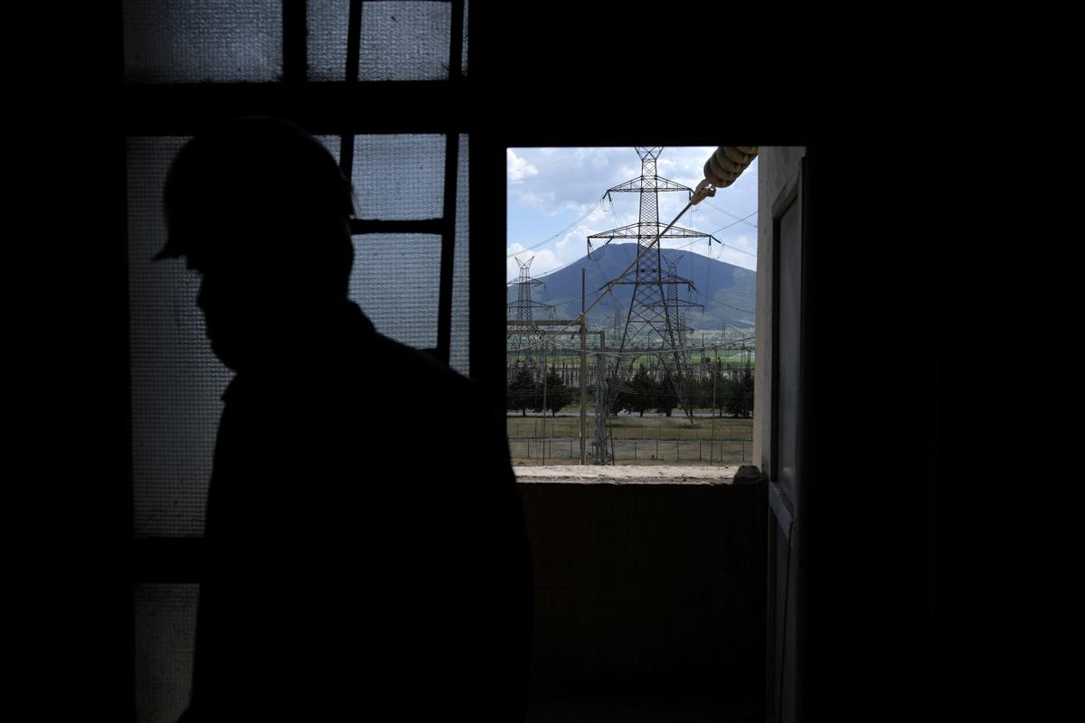 Attacks on Electrical Grid Prompt State Lawmakers to Bolster Security