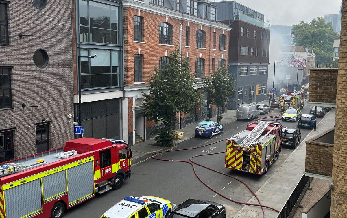 Large Blaze in Central London Railway Arch Under Control: Fire Service