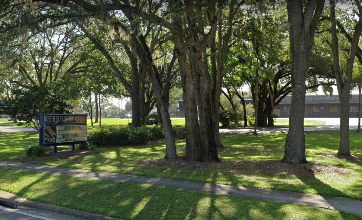 Florida Mother Killed by Lightning While Picking Up Son at School