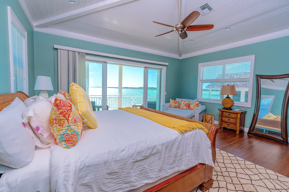 All 15 bedrooms enjoy en-suite features and views of the beautiful surrounding natural wonders. (Courtesy of Damianos Sotheby’s International Realty)