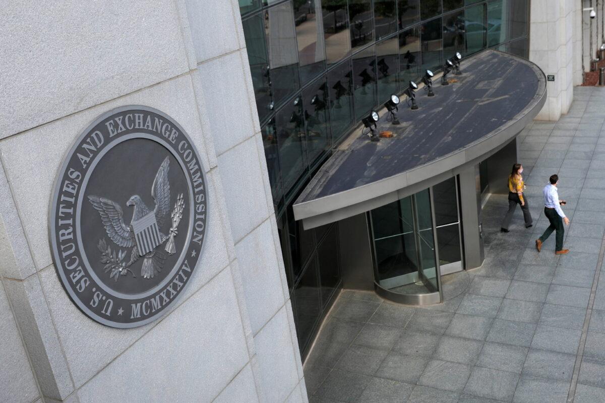 The headquarters of the U.S. Securities and Exchange Commission (SEC) in Washington on May 12, 2021. (Andrew Kelly/File Photo/Reuters)