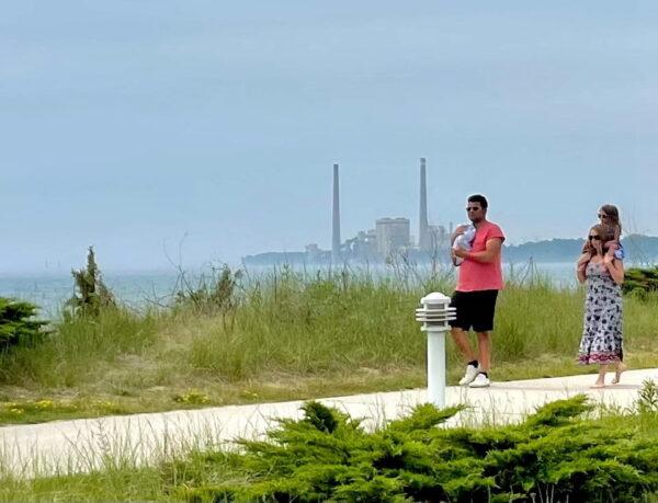 Alliant Energy's coal plant in Sheboygan, Wis., on the shore of Lake Michigan, on July 4, 2022. (Timothy Gardner/Reuters)