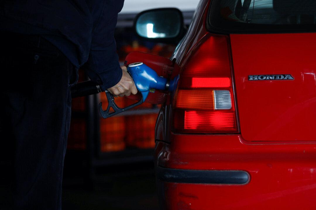 Weaker German, French Data Compound Energy and Euro Woes