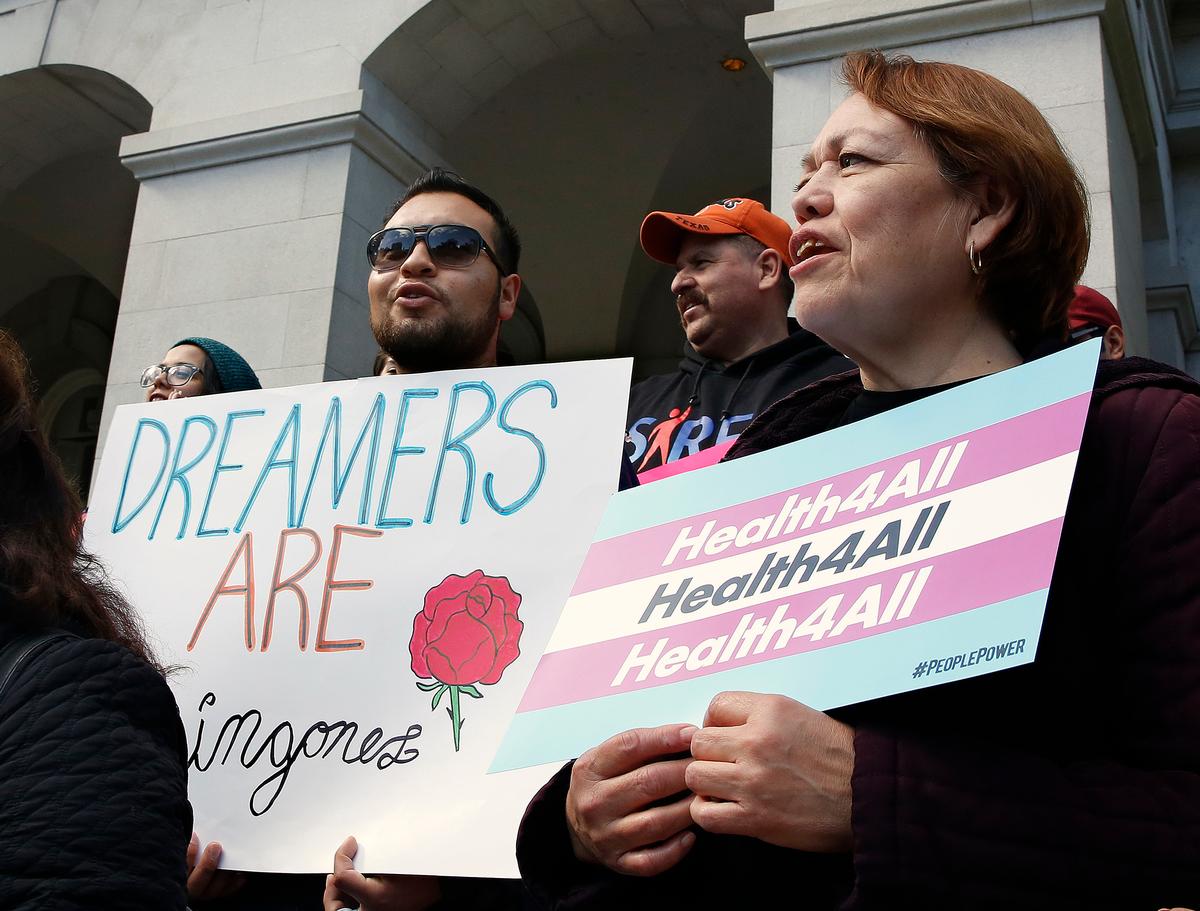 California to Extend Health Benefits for Illegal Immigrants