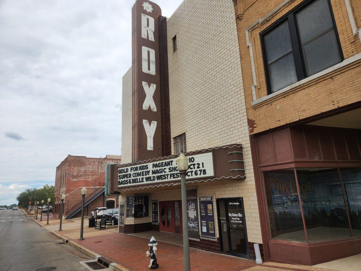 Opened in 1948, the Roxy Theater in Muskogee is home to the Oklahoma Movie Hall of Fame. (Jeff Louderback/The Epoch Times)