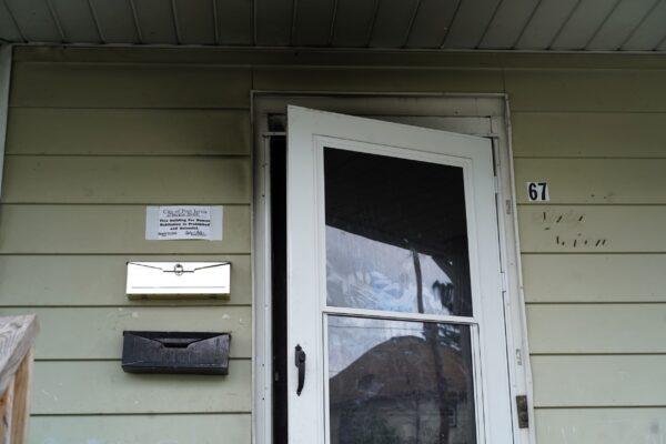 The Franklin Street house is now considered unfit for human habitation. (Cara Ding/The Epoch Times)