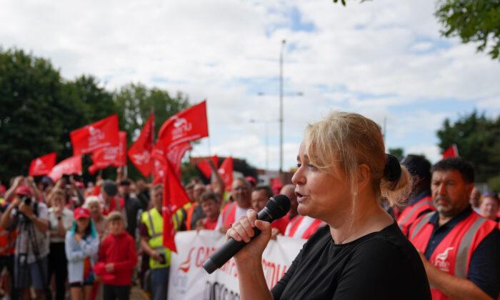 Union Boss Threatens to Escalate Strike Action at UK’s Biggest Container Port