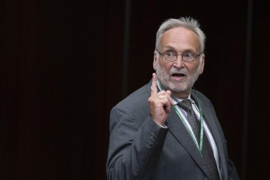 Head of Federal Telecom Regulator Did Not Breach Conflict of Interest Act: Watchdog